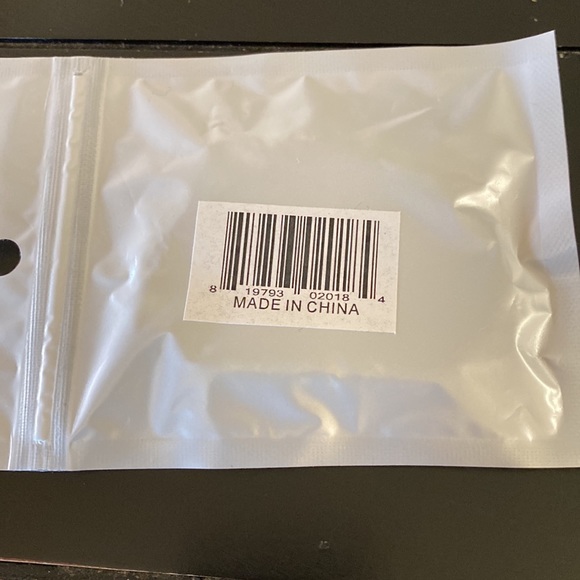 Inner Peace diffuser bracelet , green jasper beads and lava stones. - Picture 3 of 3